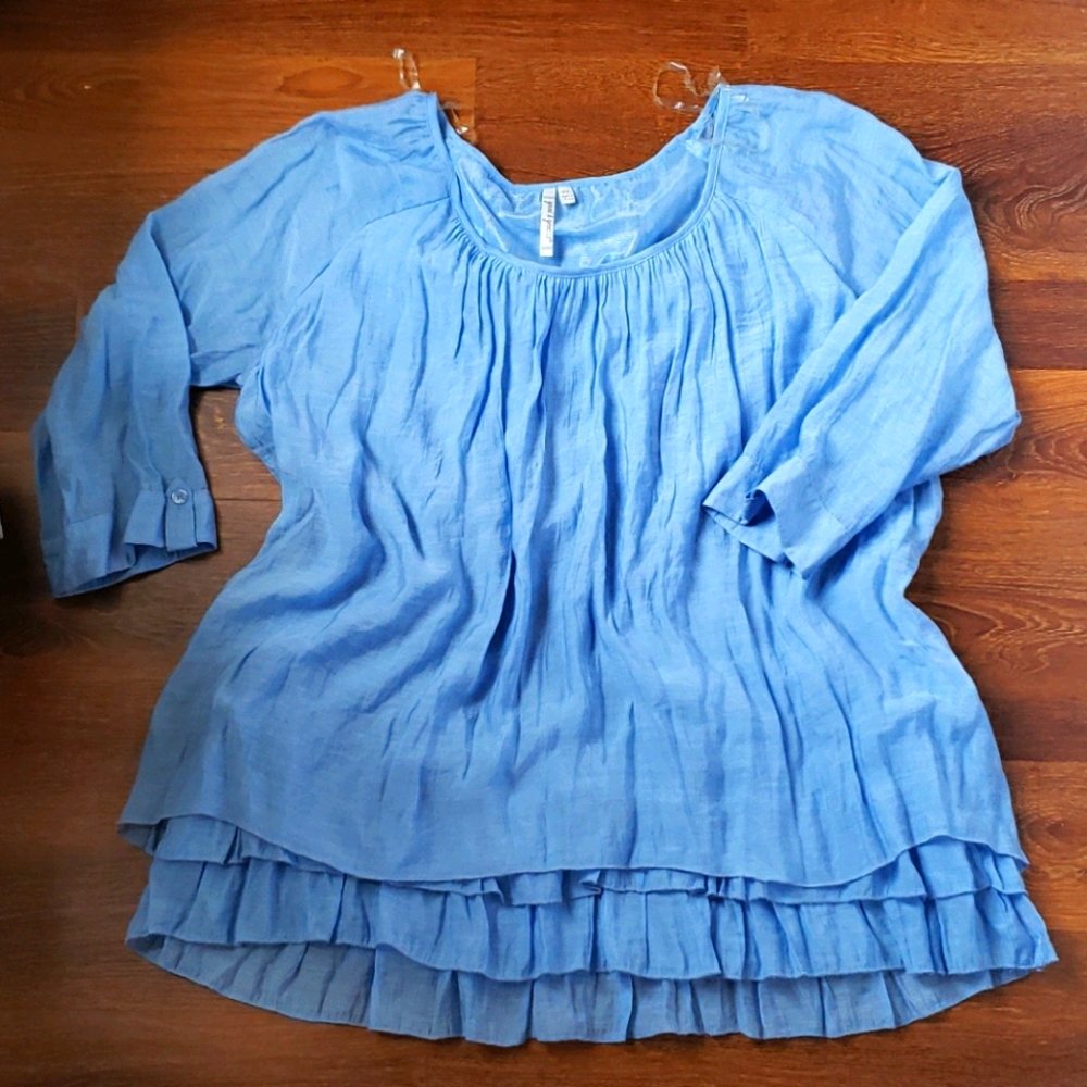 New without tag blue tier ruffle blousel XL